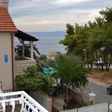16097b Apartment Sutivan